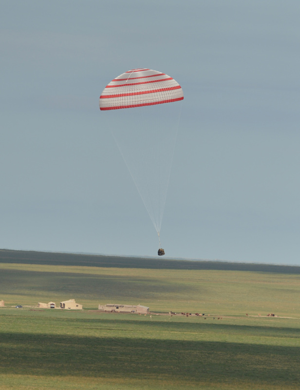 Shenzhou 15 Landing Event image