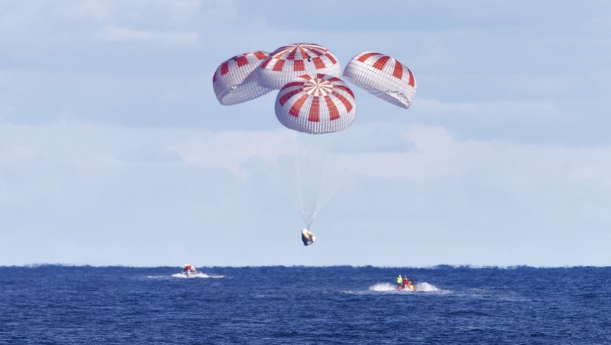 SpaceX Crew-3 Crew Dragon Splashdown Event image