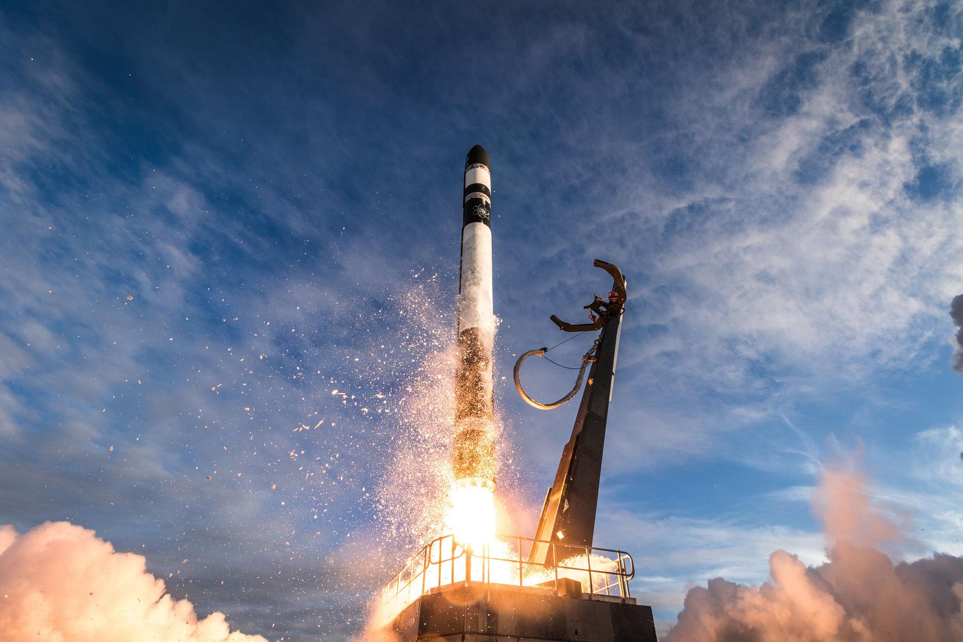  Upcoming rocket launch image Electron | Capella Acadia 3