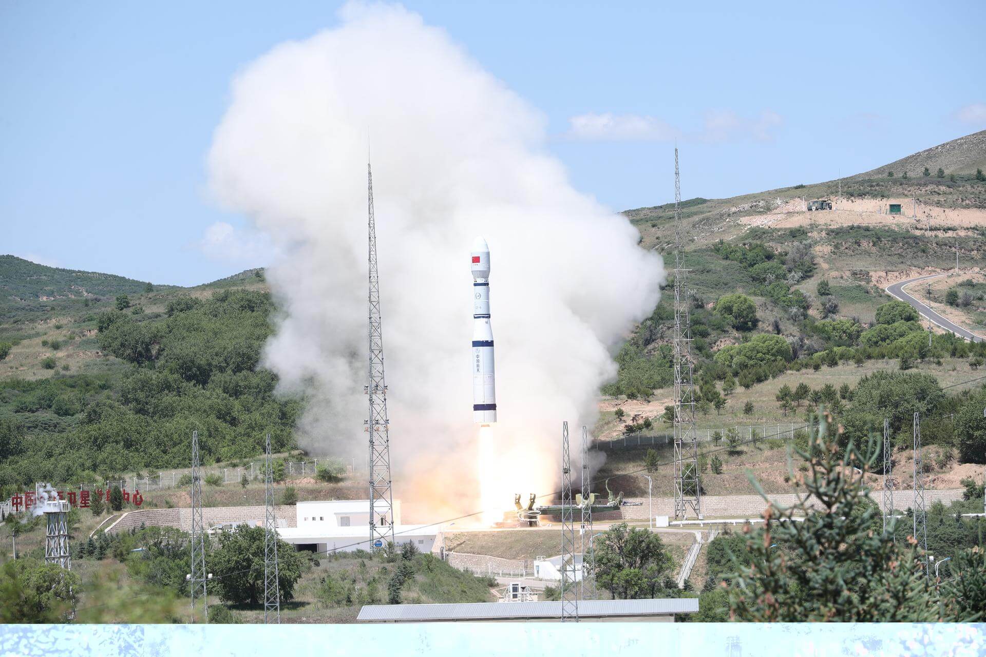Long March 6 | Shiyan 25 launch